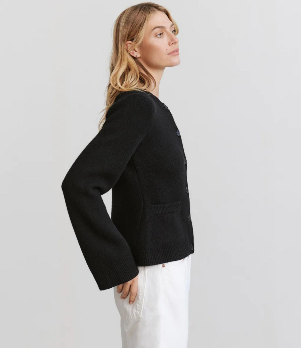 Liona | Cardigan — Where elegance meets everyday ease