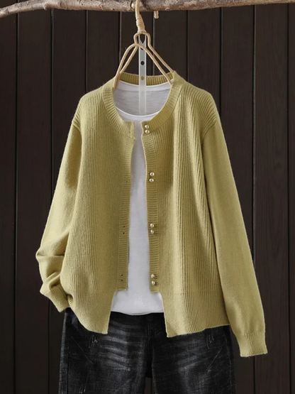 ELARA | PEARL-BUTTON CARDIGAN